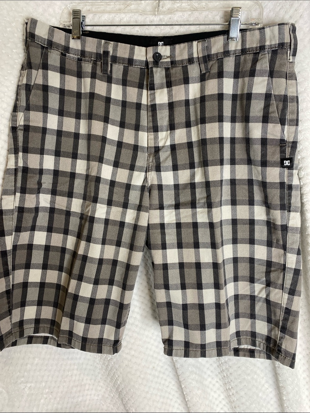 DC Men’s Gray Plaid Shorts